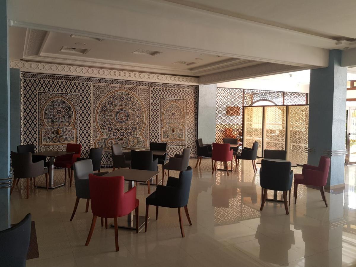 Hotel Al Madina Safi Exterior photo